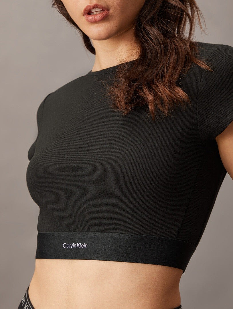 Calvin Klein crop top QS7349